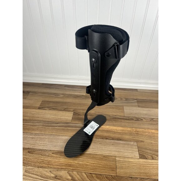 Trulife Matrix Max Model FH200R03 Carbon Right Foot Size Medium - Picture 2 of 8